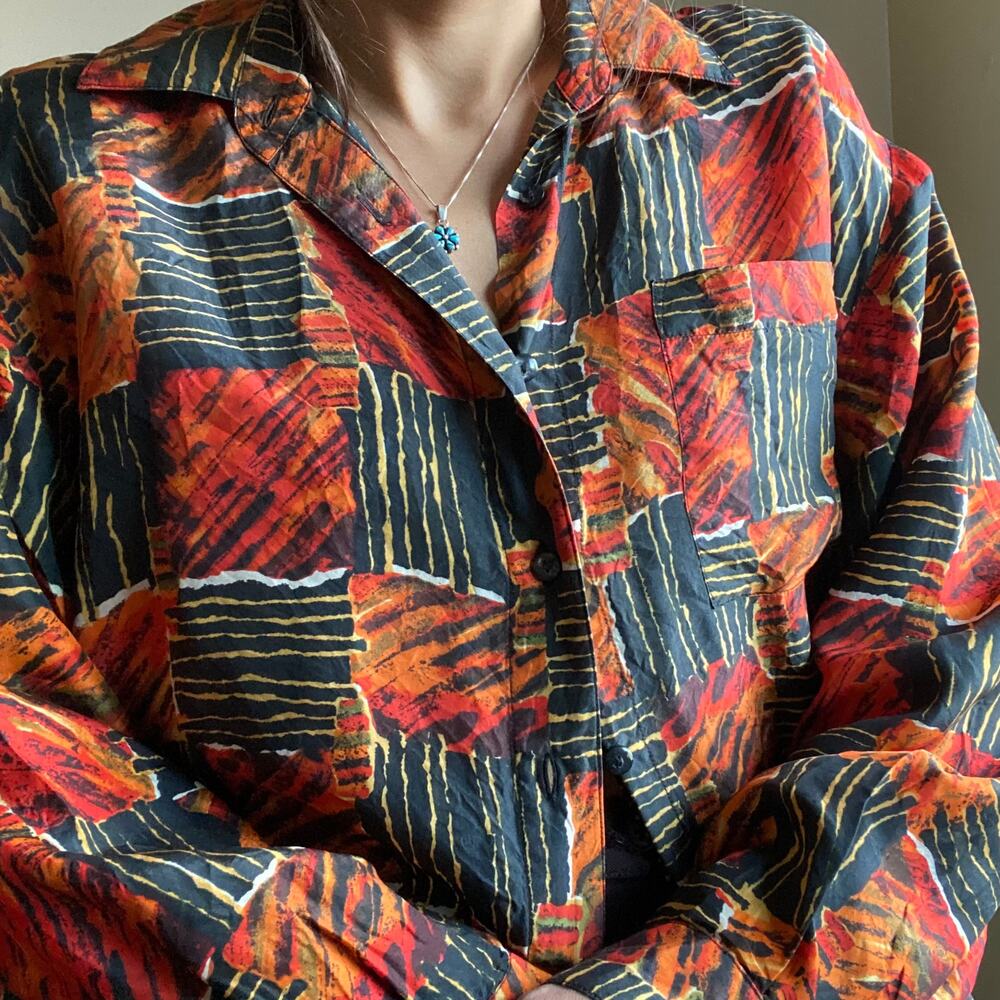 vintage patterned silk button down - image 3